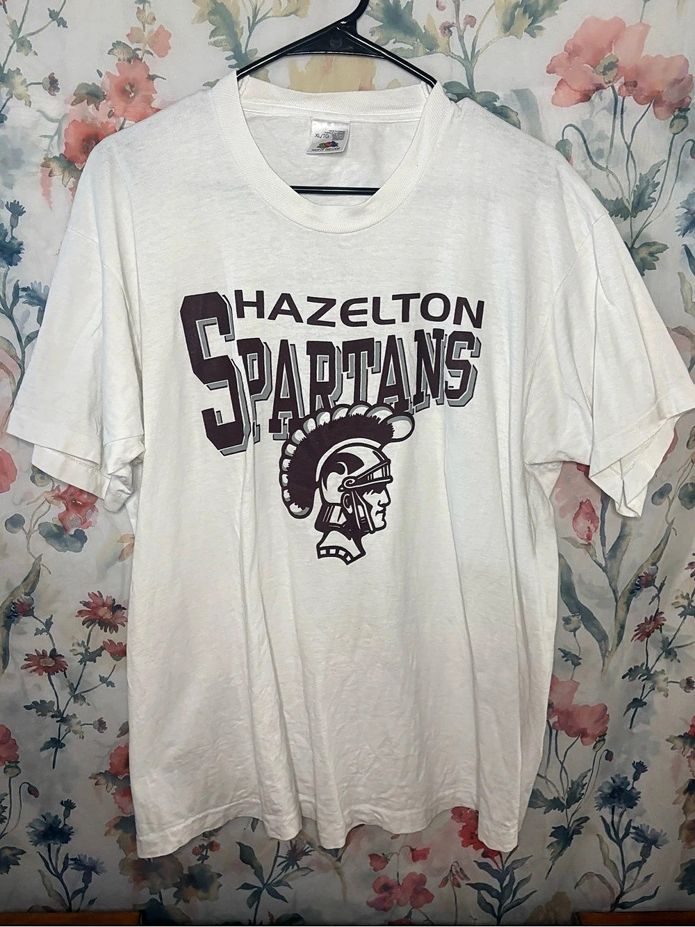 Vintage Fruit of the Loom Hazelton Spartans Graphic Tee XL White & Purple